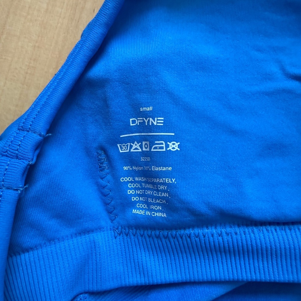 Electric Blue Dfyne Impact Strappy Top size small - Picture 3 of 3
